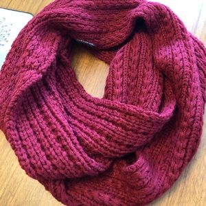 Knit Scarf